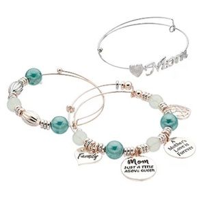 3 pcs adjustable bracelets.